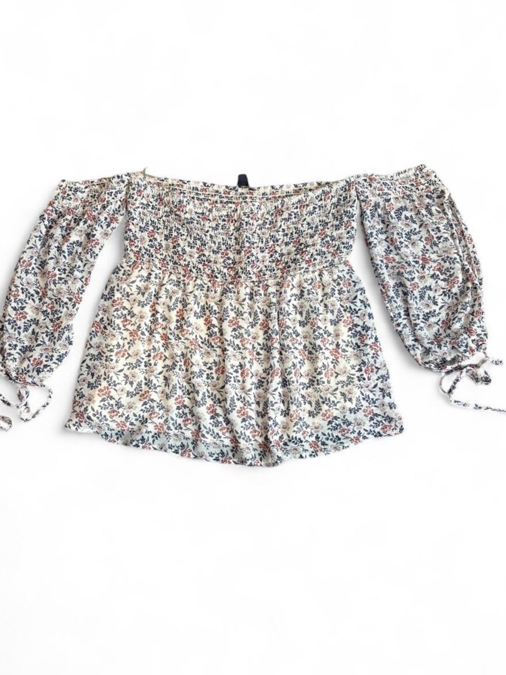 American Eagle NWT Floral Off the Shoulder Smocked Top L
